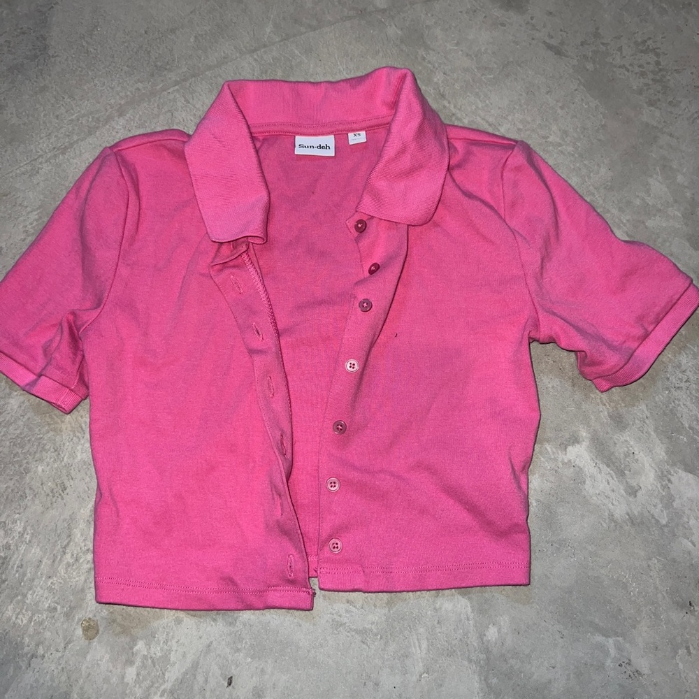 Aritzia Sunday Best Audio Top - Cropped Knit Buttondown Polo
